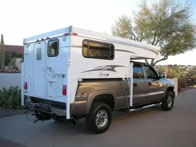 Northstar 650 truck camper