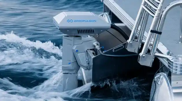crest electric pontoon