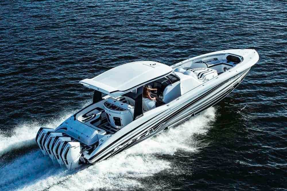 mti v series speed center console boats