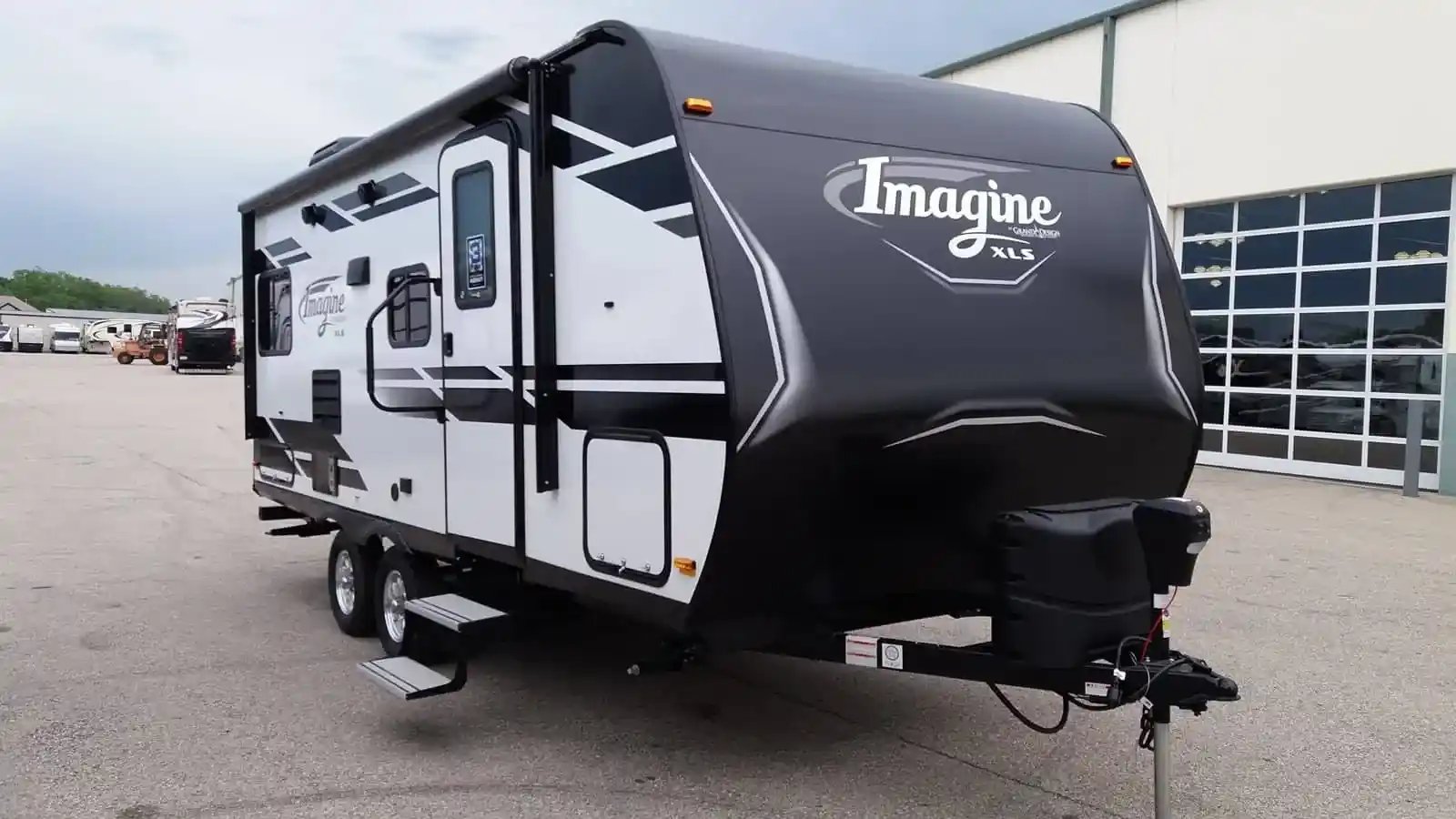 Grand Design Imagine XLS 19RLE