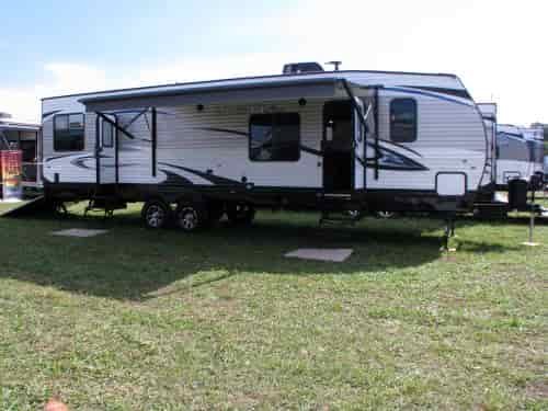 Jayco Octane Super Lite 312 Toy Hauler