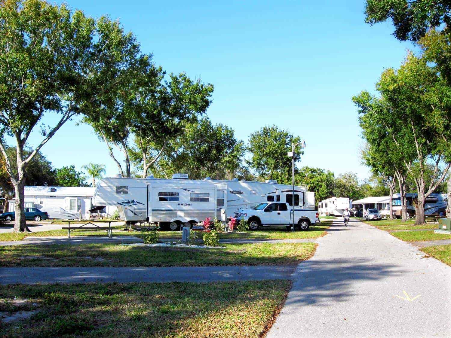 Horseshoe Cove Carefree RV Resort