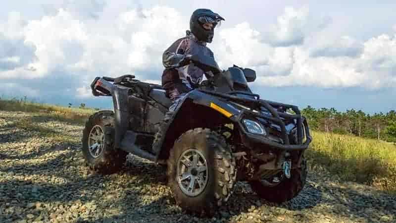 Who Makes Tracker Atv Engines?