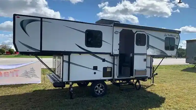 7 Awesome Small Campers with Bunk Beds
