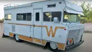 Should I Buy a 10 Plus Year Old Used Motorcoach?