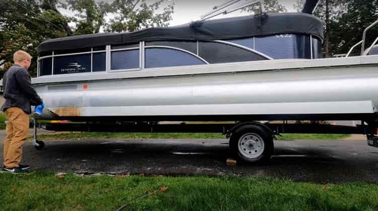 How To Easily Remove Water Spots from a Pontoon Boat