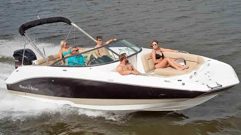 Are Deck Boats Good in Rough Water?