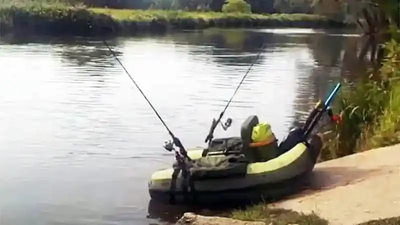 8 Best and Easiest To Use Fishing Float Tubes