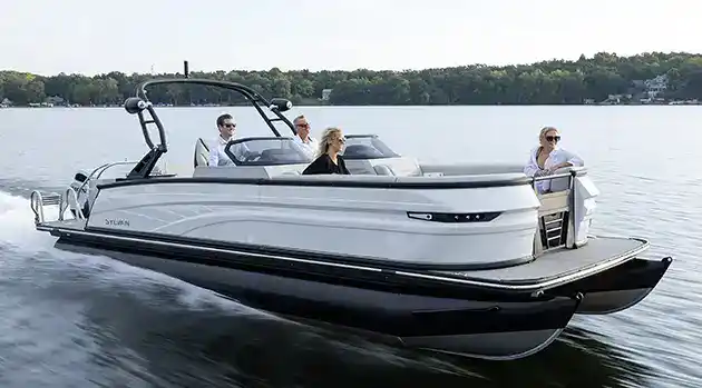 Sylvan pontoon boats white