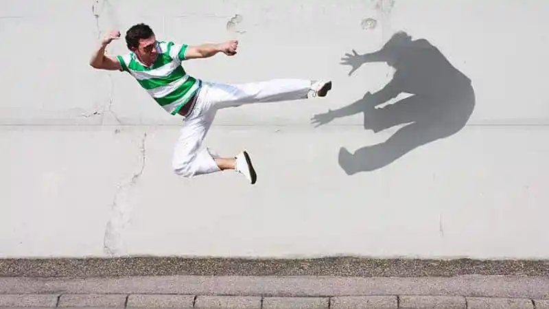 How to Choose the Best Kick for a Street Fight