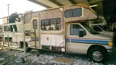 28 foot rv new siding and paint