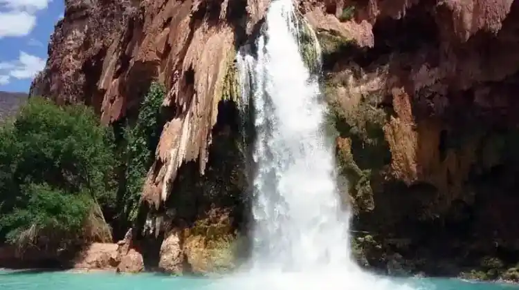 Best Time to Hike Havasupai Falls