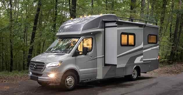 Tiffin wayfarer class c