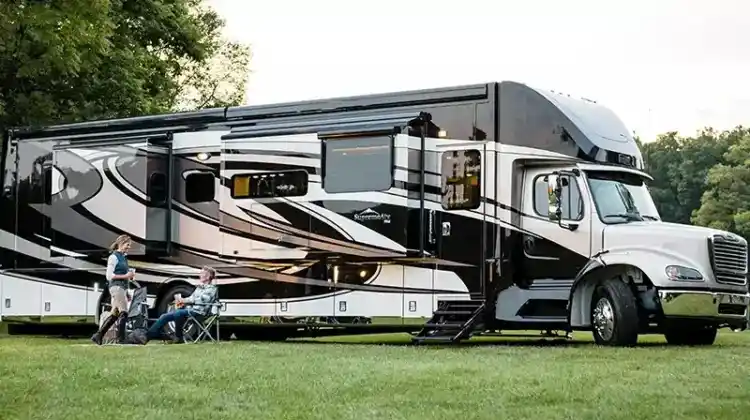 40 Essential Items Every RV Owner Needs
