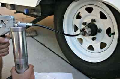 grease gun for bearings on rv