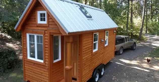 tiny home Colonial-Oregon-Cottage by Siskiyou