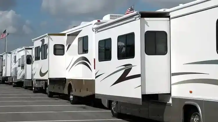 6 Best Travel Trailers Under 4000 lbs