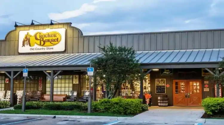 Cracker Barrel Overnight RV Parking