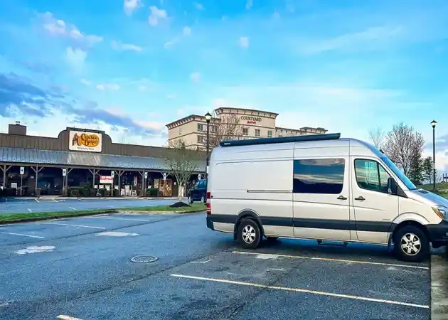 Cracker Barrel RV Parking Overnight
