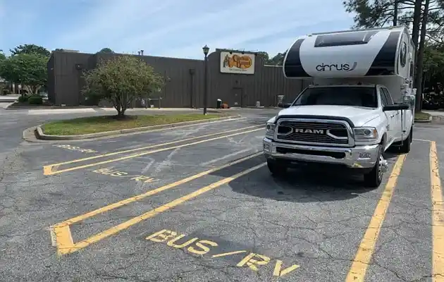 Cracker Barrel RV Parking