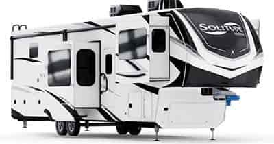 5th wheel Solitude left slide out trailer