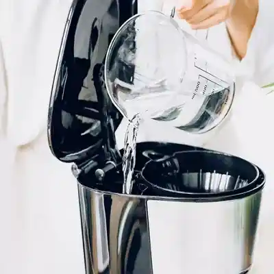 Use Vinegar For Tank Cleaning