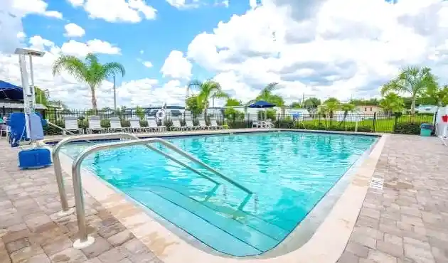 Blue Jay MH & RV Resort in Dade City Florida