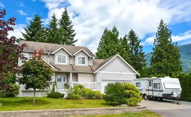 Can RV Park on a Residential Street