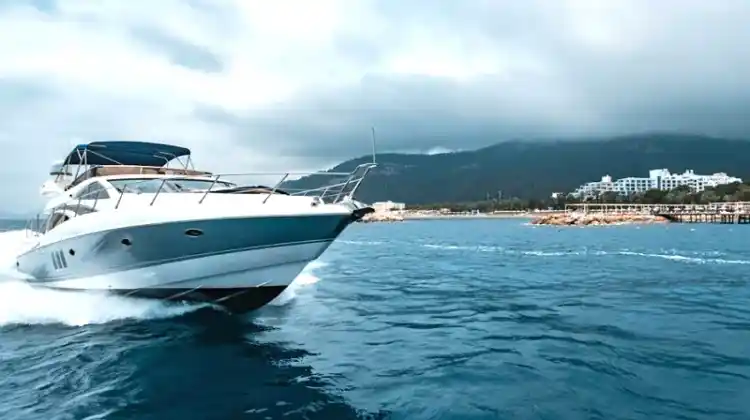 How Do Noise and Vibration Affect You When Operating a Boat