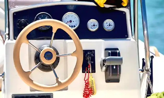 How to Reset the Kill Switch on a Boat guide 1