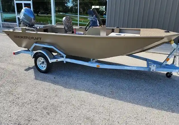 Jon Boat features