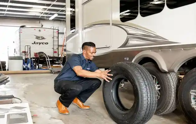Steps to Change RV Tires