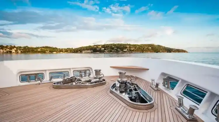 What are Boat Decks Made of