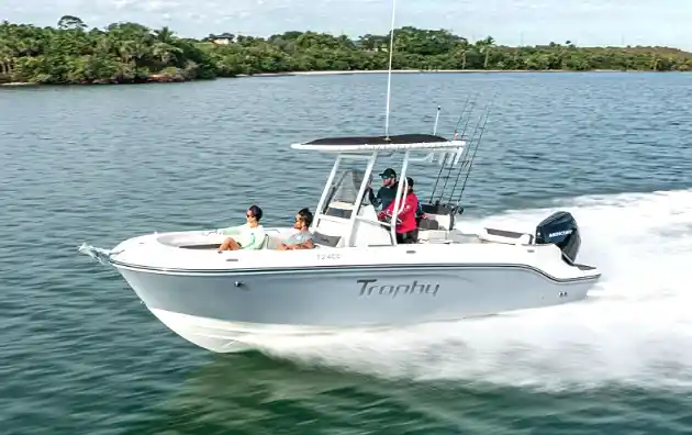Who Makes Trophy Boats - guide