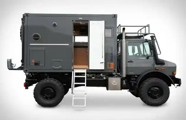 BLISS Camper Truck
