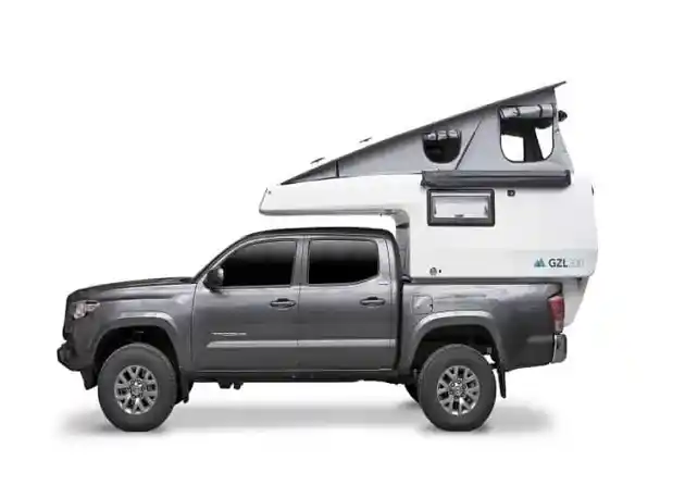 EarthCruiser GZL Pop-Up Truck Camper