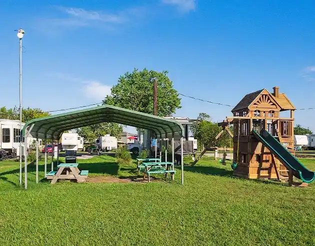 Tropical Gardens RV Park and Resort