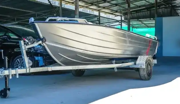 aluminum boats features