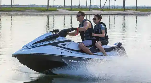 jet ski Yamaha-WaveRunner VX Limited