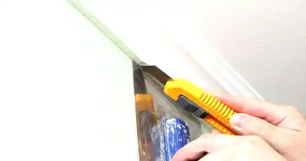 Can You Paint Wallpaper In An RV - steps