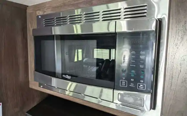 Can You Use A Regular Microwave In An RV