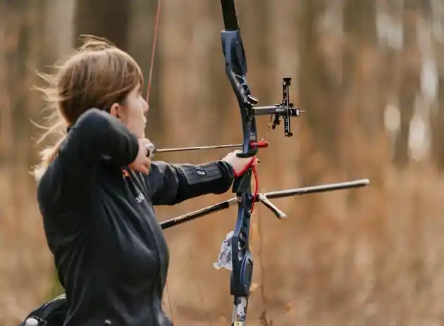 Hoyt Vs. Mathews Bows: Which One You Should Choose? guide