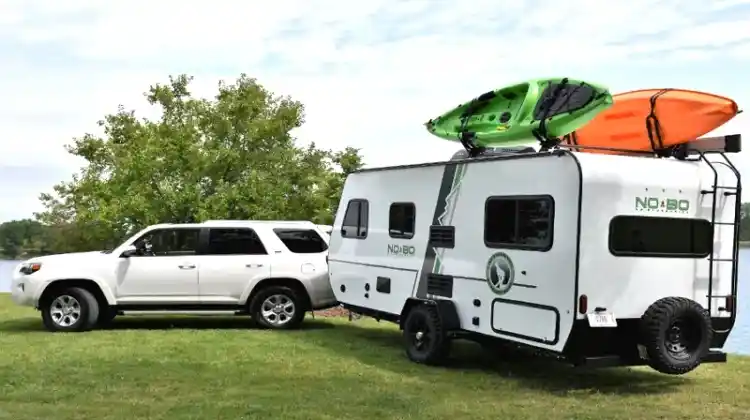 Midsize SUV for Towing a Travel Trailer