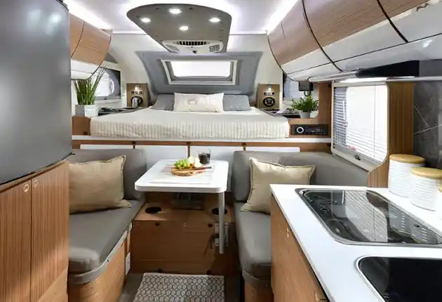 13 Great Four Wheel Campers - guide