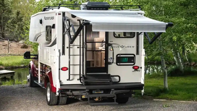Do Truck Campers Come With Bunkbeds