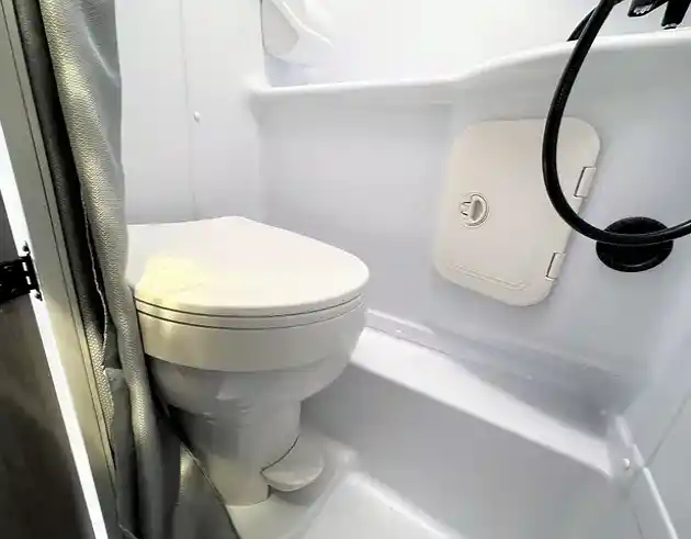 Do Truck Campers Come with Bathrooms-3 That Do