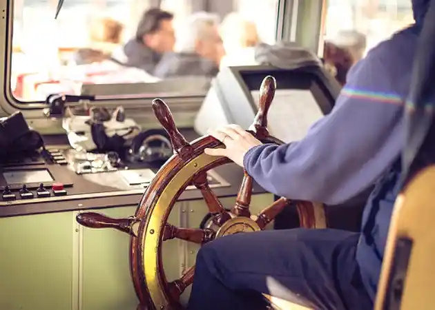 Helmsman