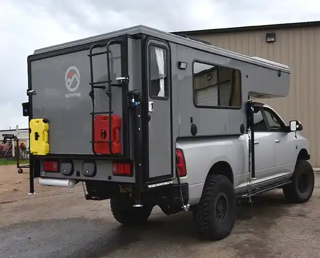 Outfitter Manufacturing Juno 8.5