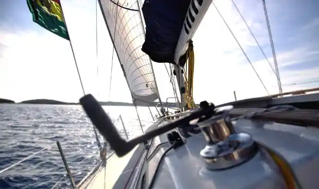 Worst Things about Living on a Sailboat