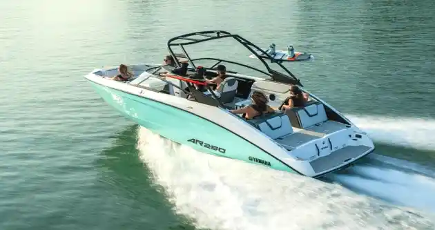 Yamaha AR250